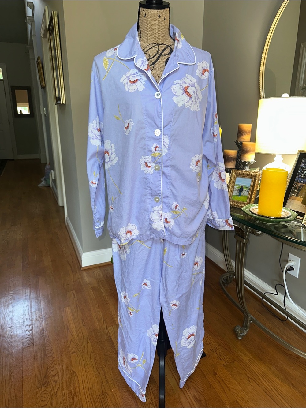 The Cats Pajamas purple Floral Button-Front Pajama Set 100% cotton size Large